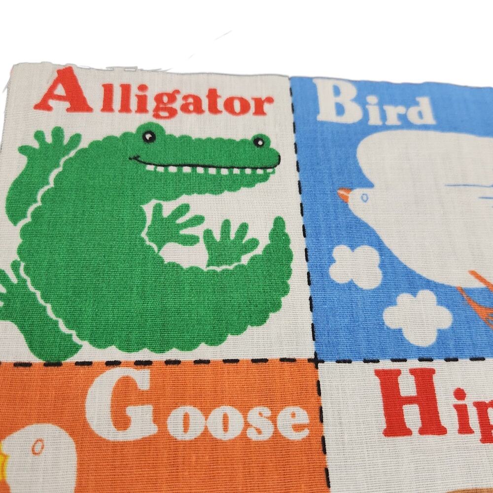 ALPHABET ANIMAL BABIES FABRIC COTTON QUILT PROJECT CRAFT NURSERY BOOK BLANKET - Picture 3 of 7